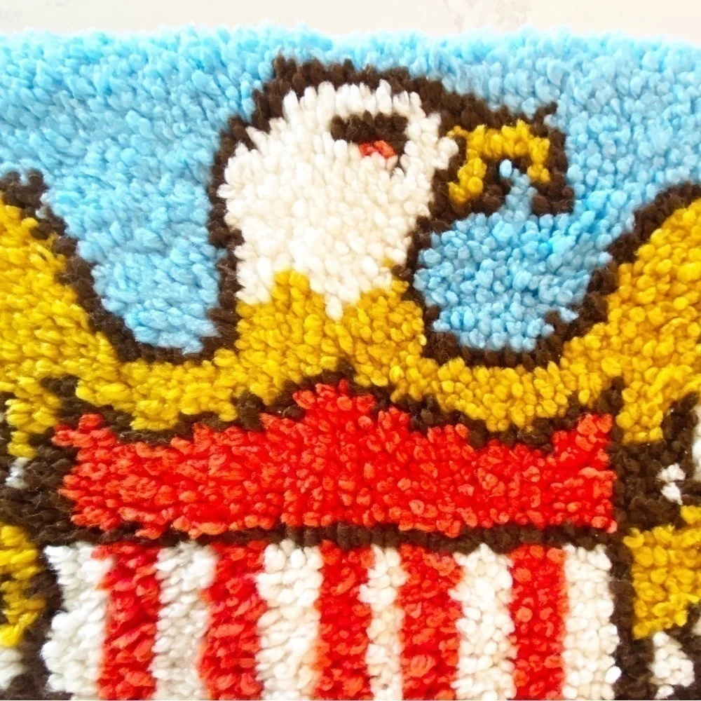 Vintage Latch Hook Small Rug Americana American Eagle 23” x 17”